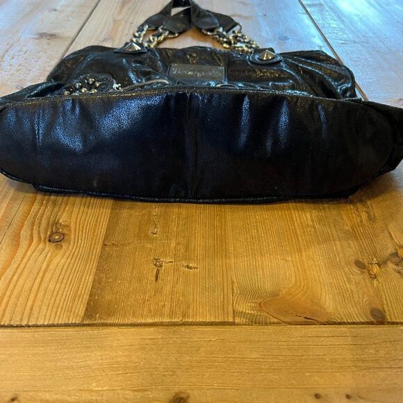 Betsey Johnson Vintage Betseyville Black Heart Studded Bag with Lips - Picture 12 of 15